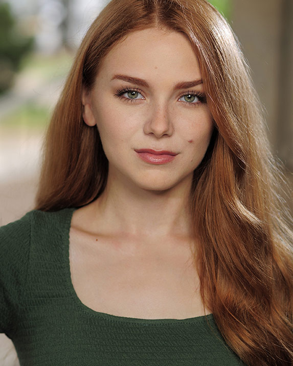 Emma Reinagel's primary headshot