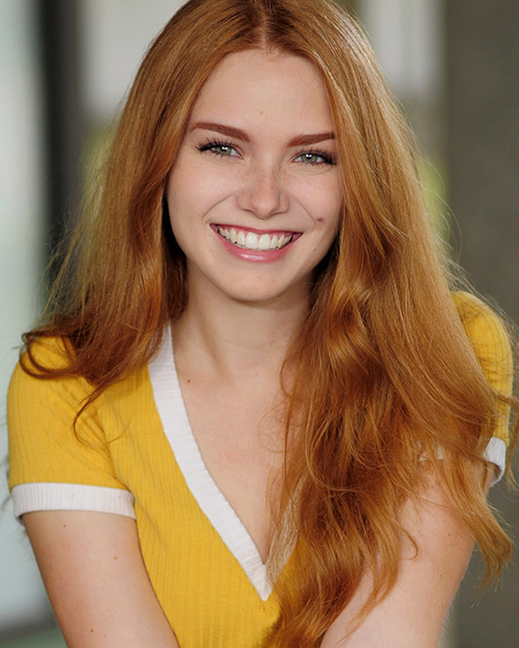 Emma Reinagel's secondary headshot