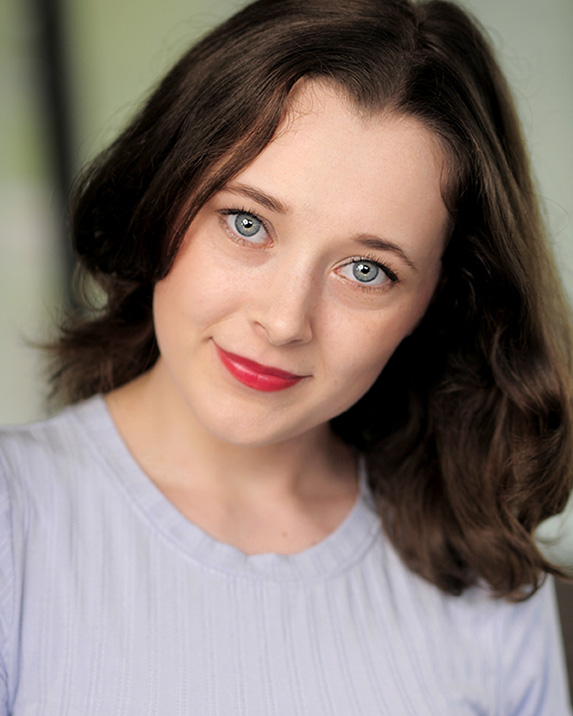 Isobel Ramsey's primary headshot