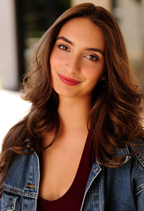 Headshot of Shayna Rives