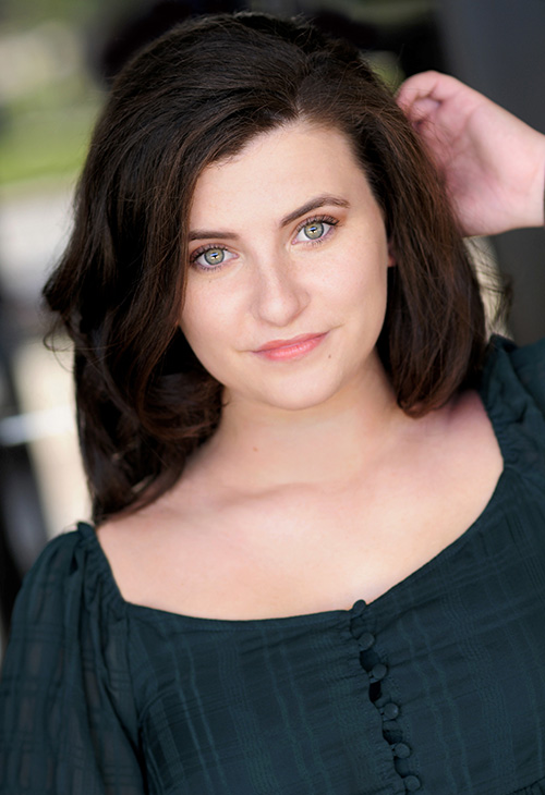 Headshot of Taryn Jennifer Huffman